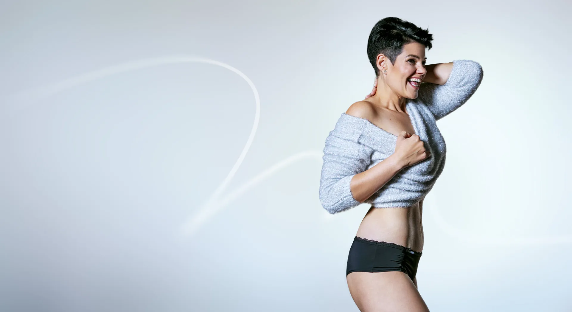 Frau Soňa 34 - Bauchdeckenstraffung mit Muskelaufbau