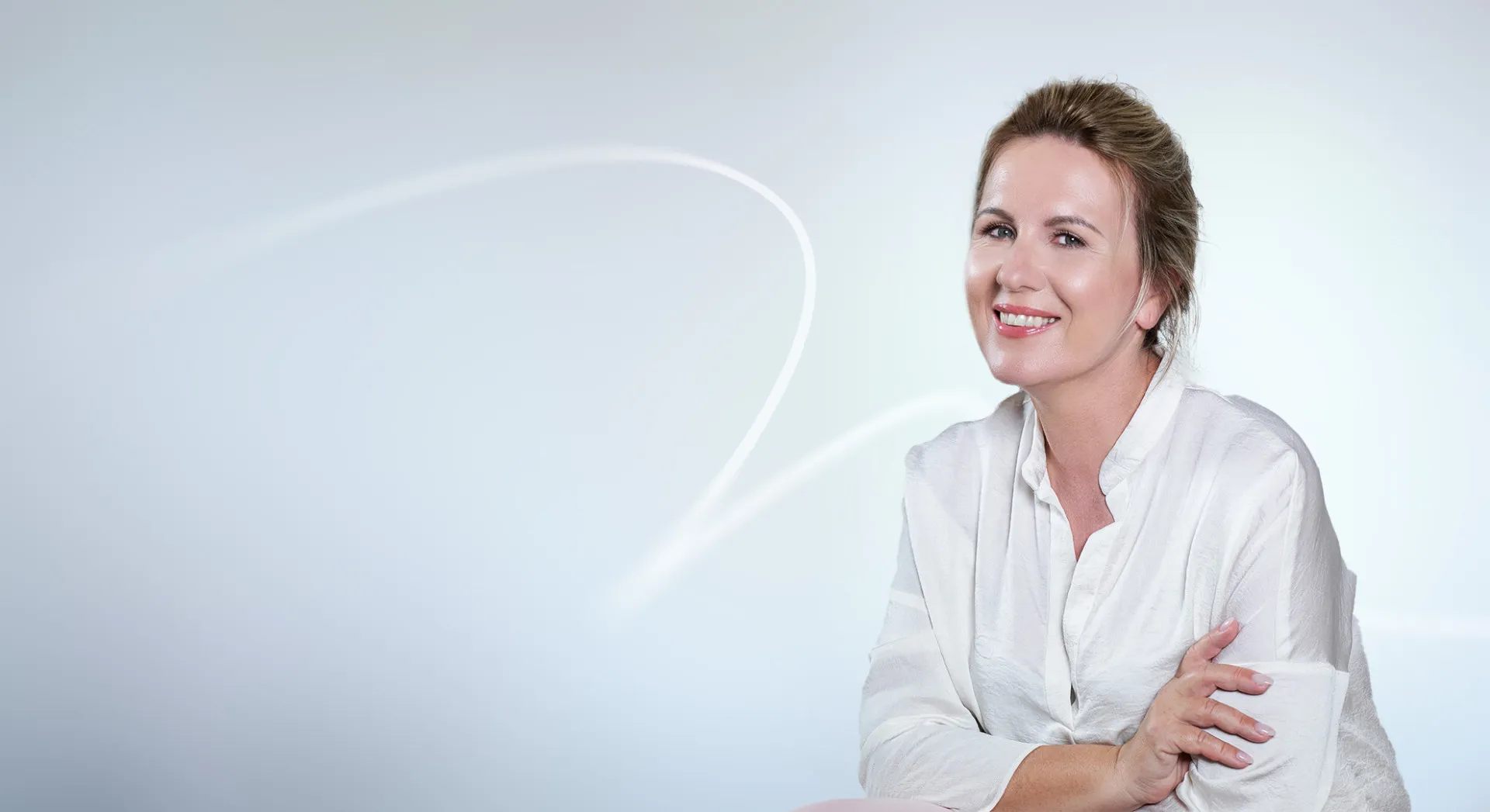 Frau Romana 50 - MyFaceLift-Gesichtsverjüngung